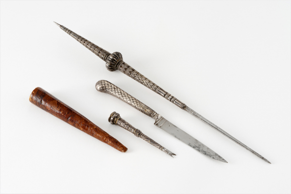 Narayam (iron stylus)